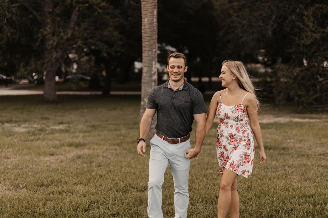 engagement photography of alex and jessica