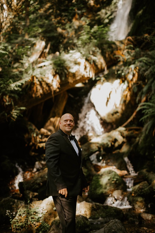 groom at Olympic National Park in Washington